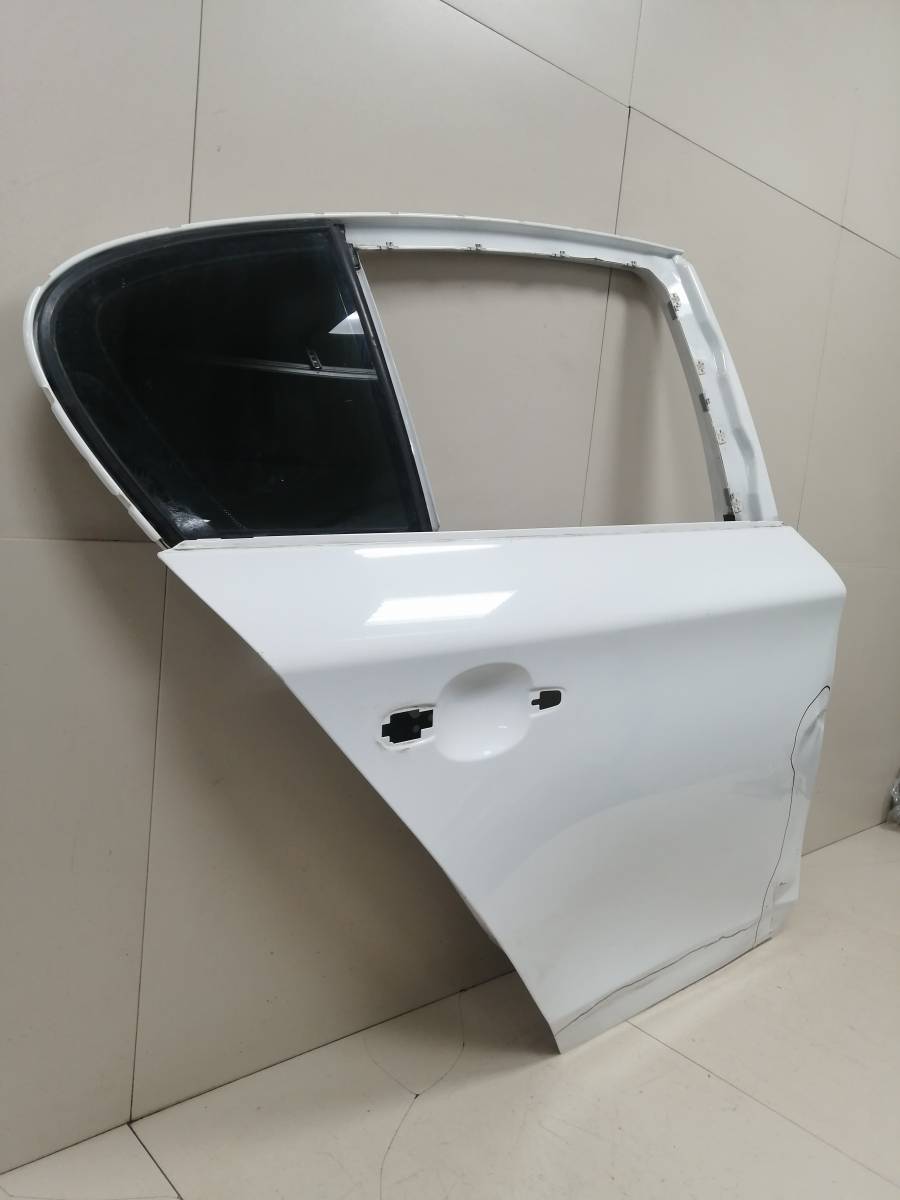 Дверь задняя правая BMW 1-series E87/E81 2004-2011