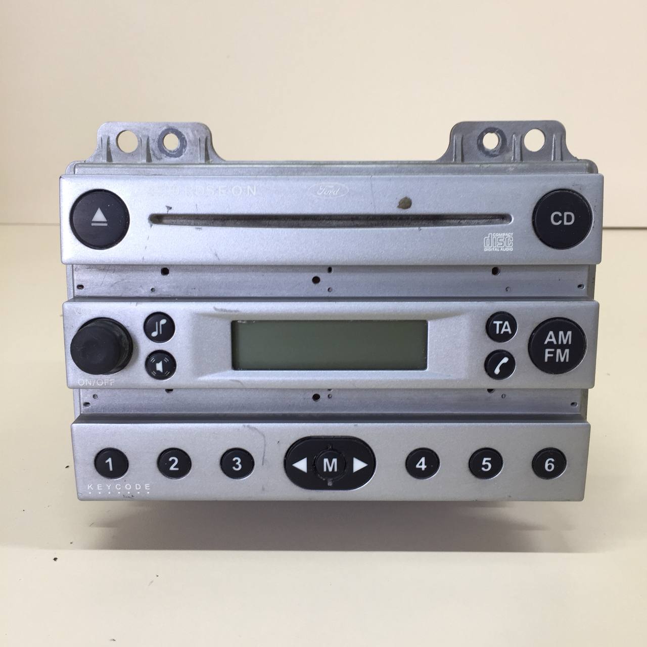 Магнитола Ford Fusion (JU) 2002-2012 Магнитола Ford Fusion (JU) 2002-2012