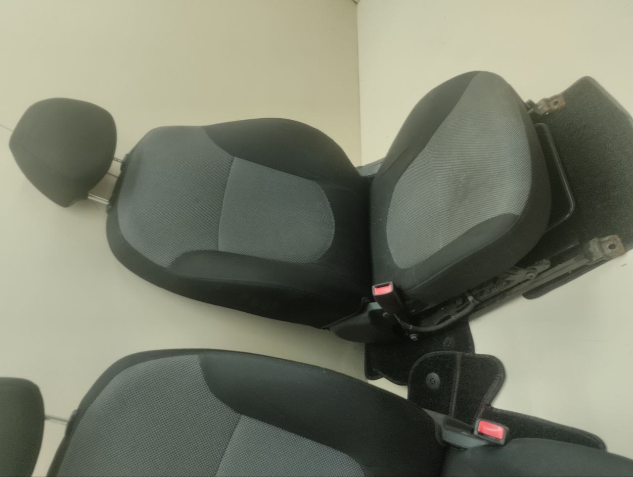 Сиденье (комплект) Hyundai Solaris (RB) 2010-2017 Сиденье (комплект) Hyundai Solaris (RB) 2010-2017