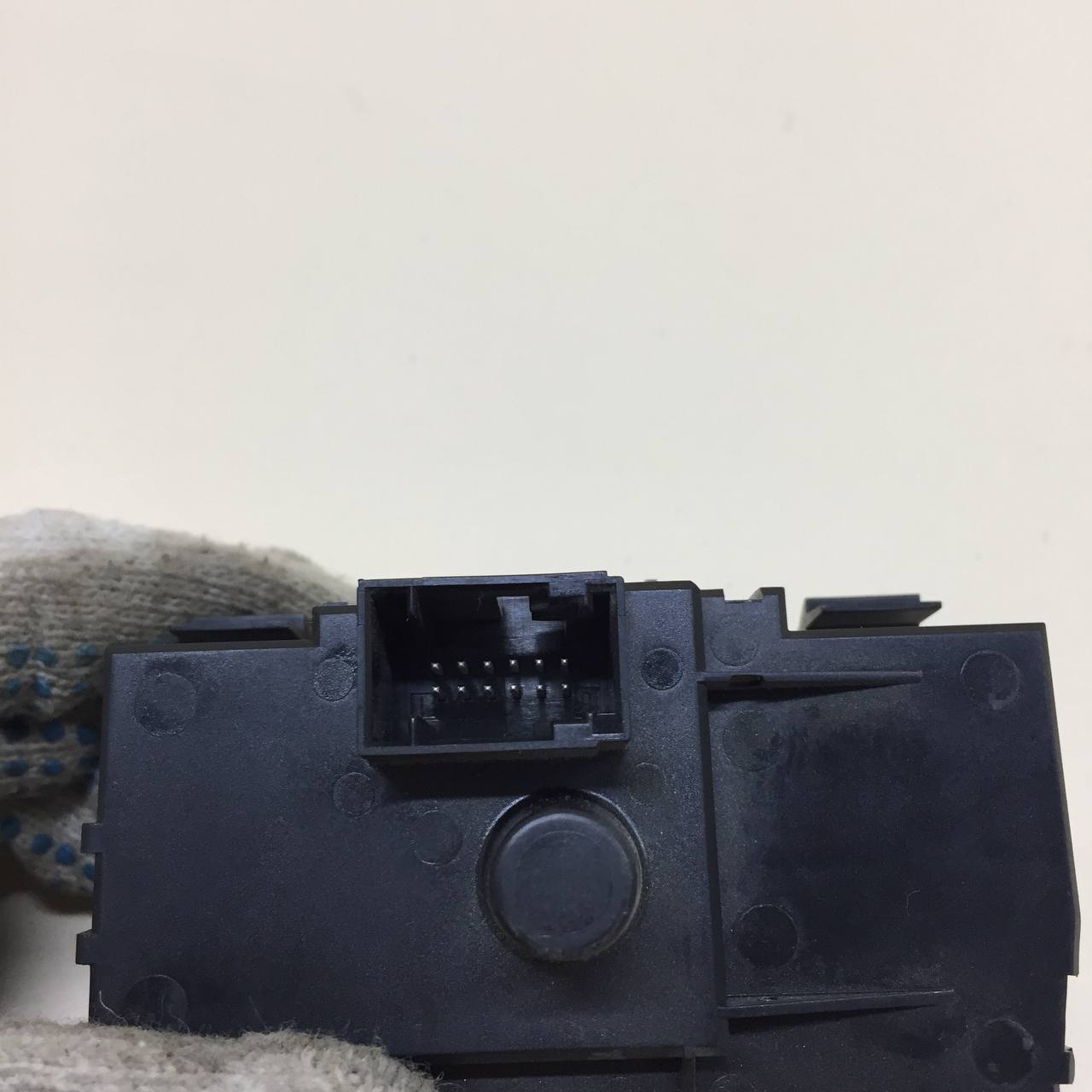 Переключатель света фар BMW 1-series E87/E81 2004-2011 Переключатель света фар BMW 1-series E87/E81 2004-2011