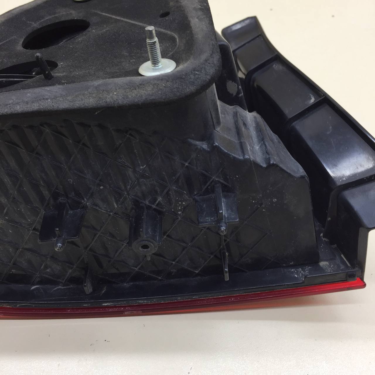 Фонарь задний наружный правый Honda Civic 4D 2006-2012