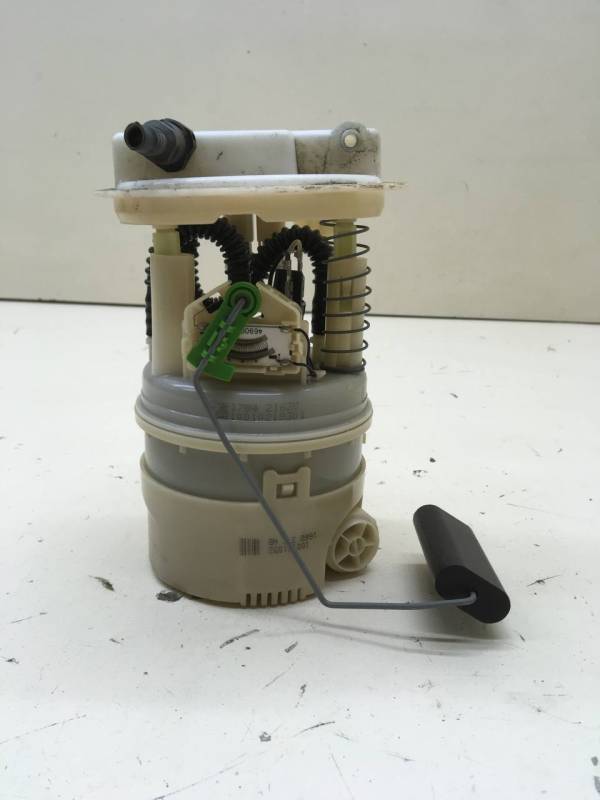 Насос топливный электрический Renault Sandero Stepway (5S) 2014-2022