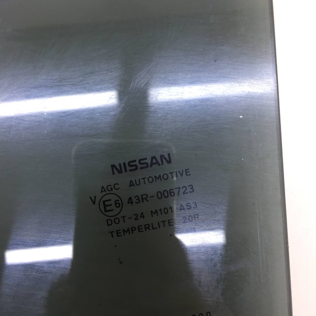 Стекло двери задней левой Nissan Juke (YF15) 2011-2020 Стекло двери задней левой Nissan Juke (YF15) 2011-2020