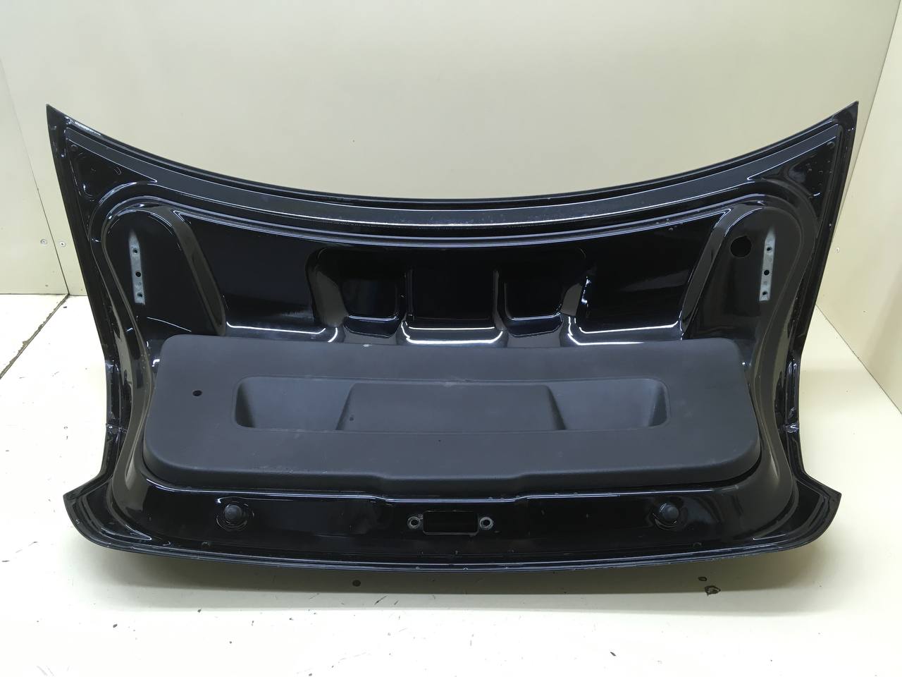 Крышка багажника Volkswagen Polo (MK5) 2011-2020 Крышка багажника Volkswagen Polo (MK5) 2011-2020