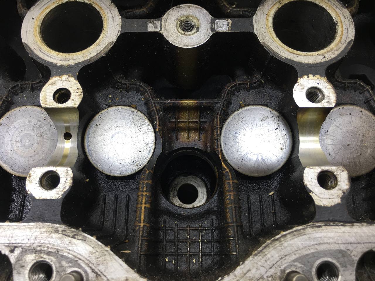 Головка блока цилиндров Toyota Camry (V40) 2006-2011 Головка блока цилиндров Toyota Camry (V40) 2006-2011