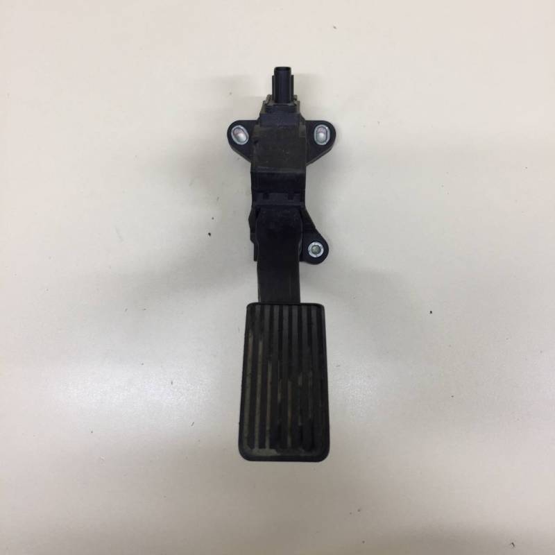 Педаль газа Peugeot 107 2006-2014 Педаль газа Peugeot 107 2006-2014