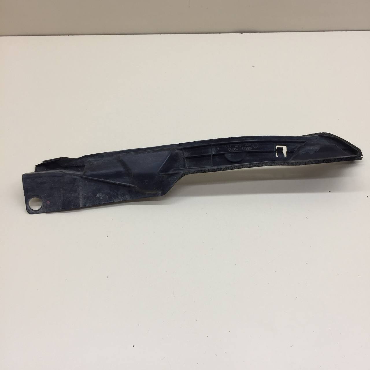 Пыльник (кузов наружные) Toyota Corolla E120 2001-2007 Пыльник (кузов наружные) Toyota Corolla E120 2001-2007