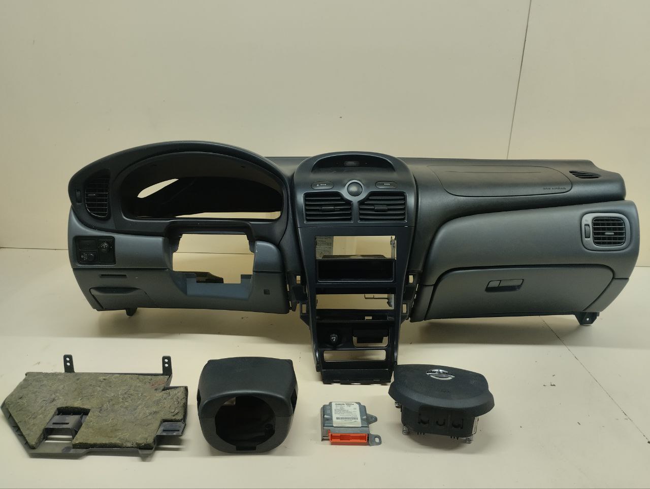 Подушка безопасности (комплект) Nissan Almera Classic (B10) 2006-2013 Подушка безопасности (комплект) Nissan Almera Classic (B10) 2006-2013