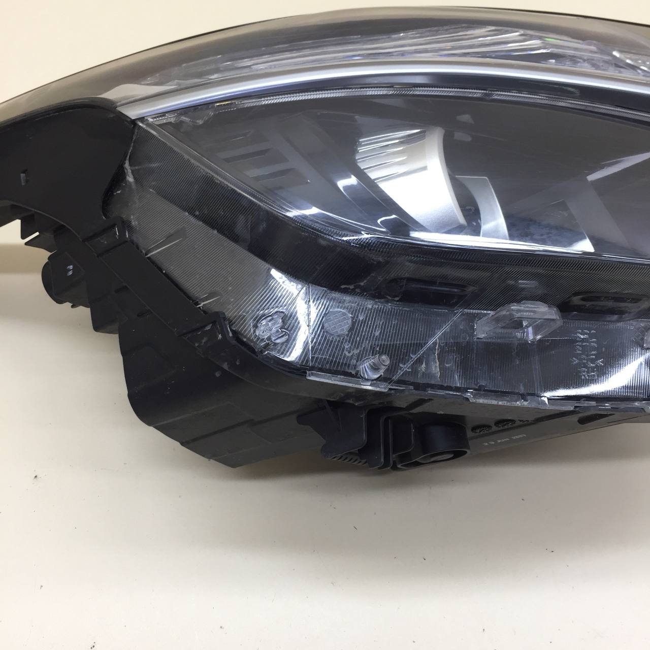 Фара правая Kia Seltos 2019>