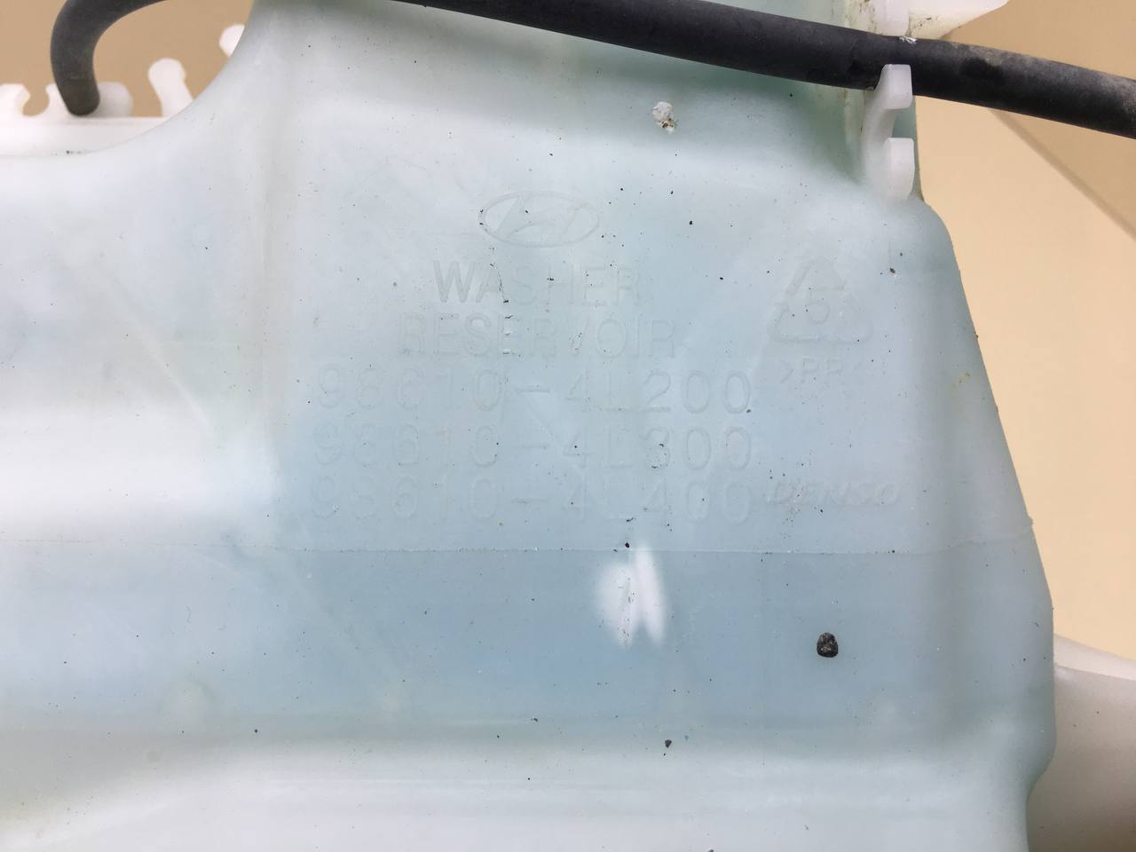 Бачок омывателя лобового стекла Hyundai Solaris (RB) 2010-2017