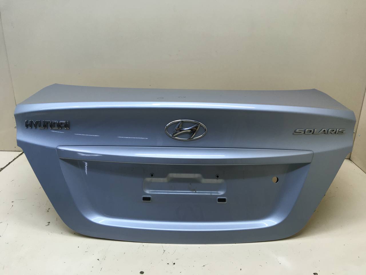 Крышка багажника Hyundai Solaris (RB) 2010-2017 Крышка багажника Hyundai Solaris (RB) 2010-2017