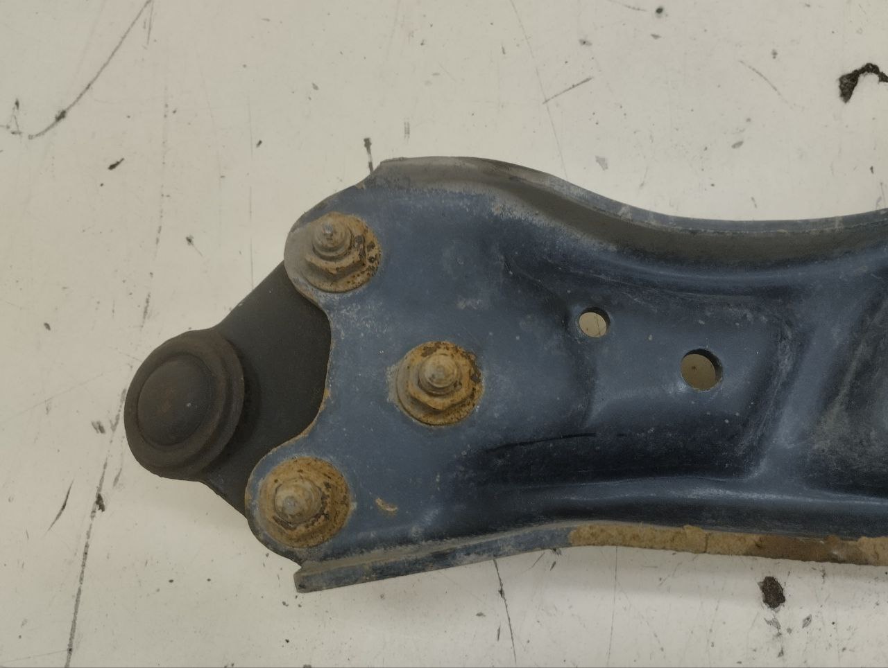 Рычаг передний левый Skoda Rapid 2012-2020