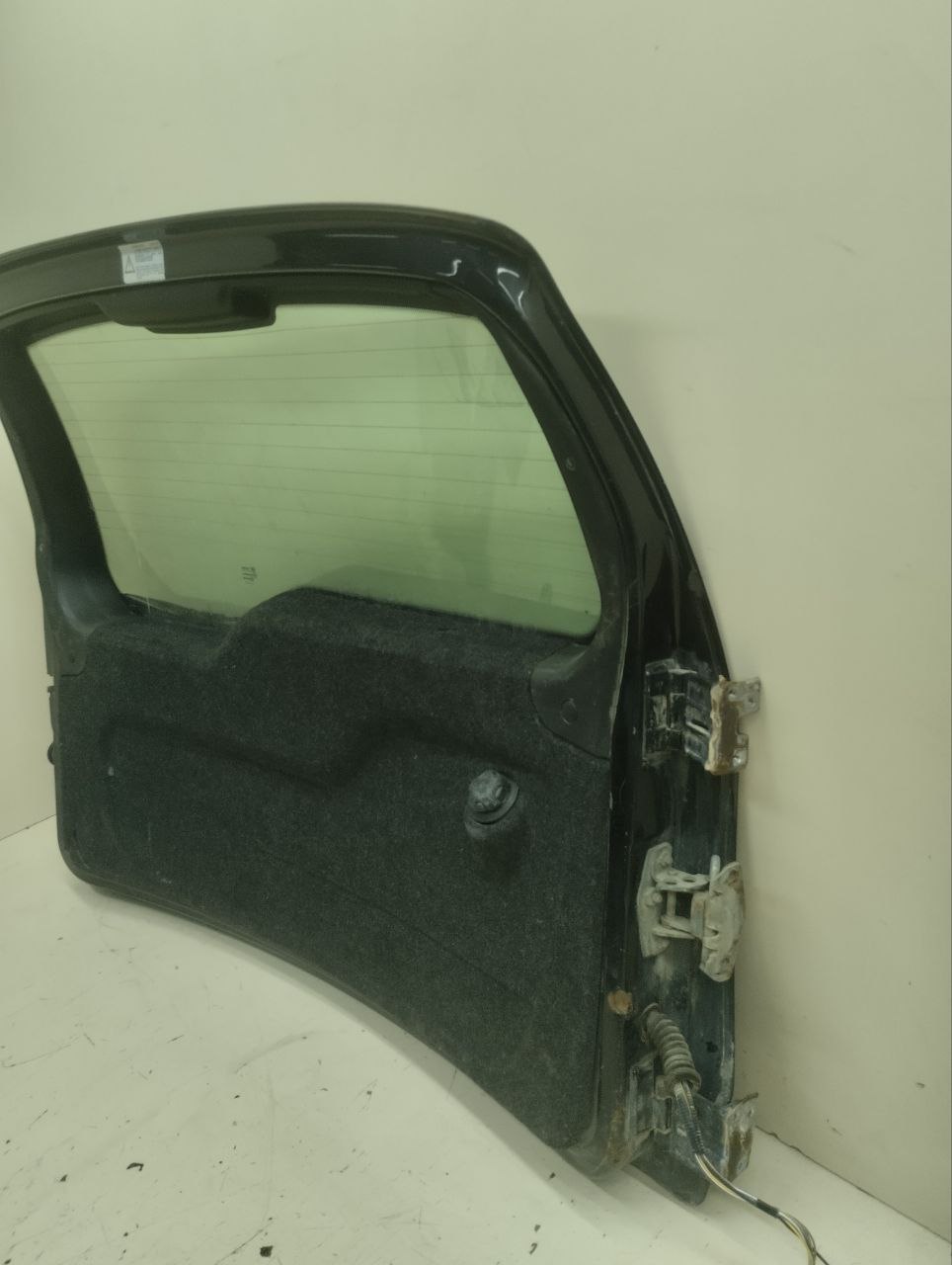 Дверь багажника со стеклом Chevrolet Niva 2009-2020