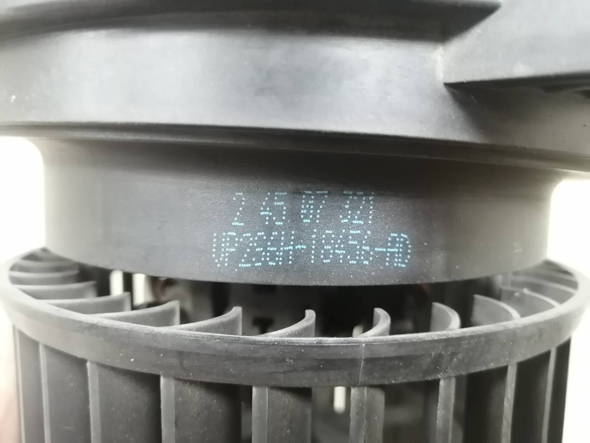 Моторчик отопителя Ford Fusion (JU) 2002-2012
