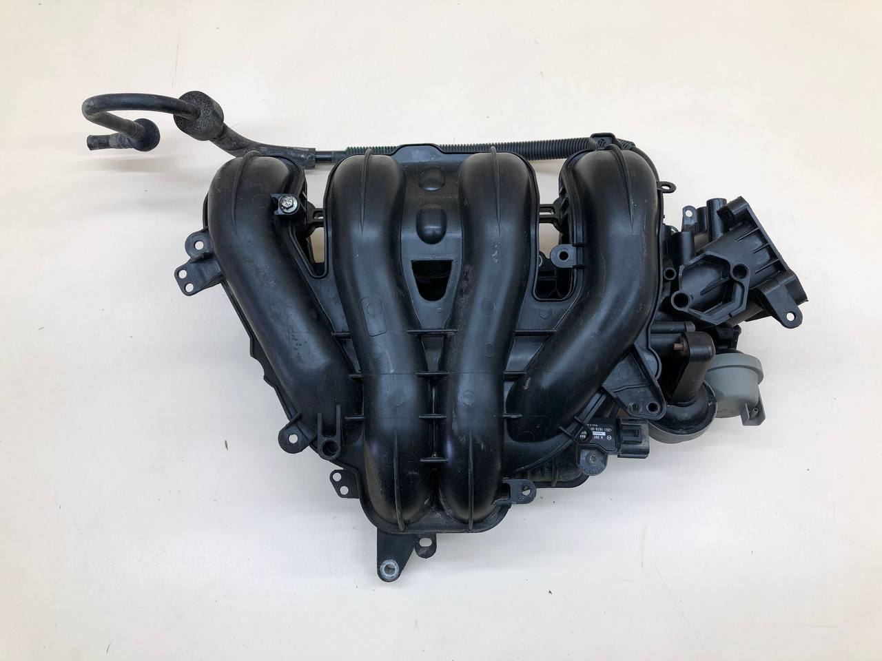 Коллектор впускной Ford Focus 2 (DA) 2005-2008