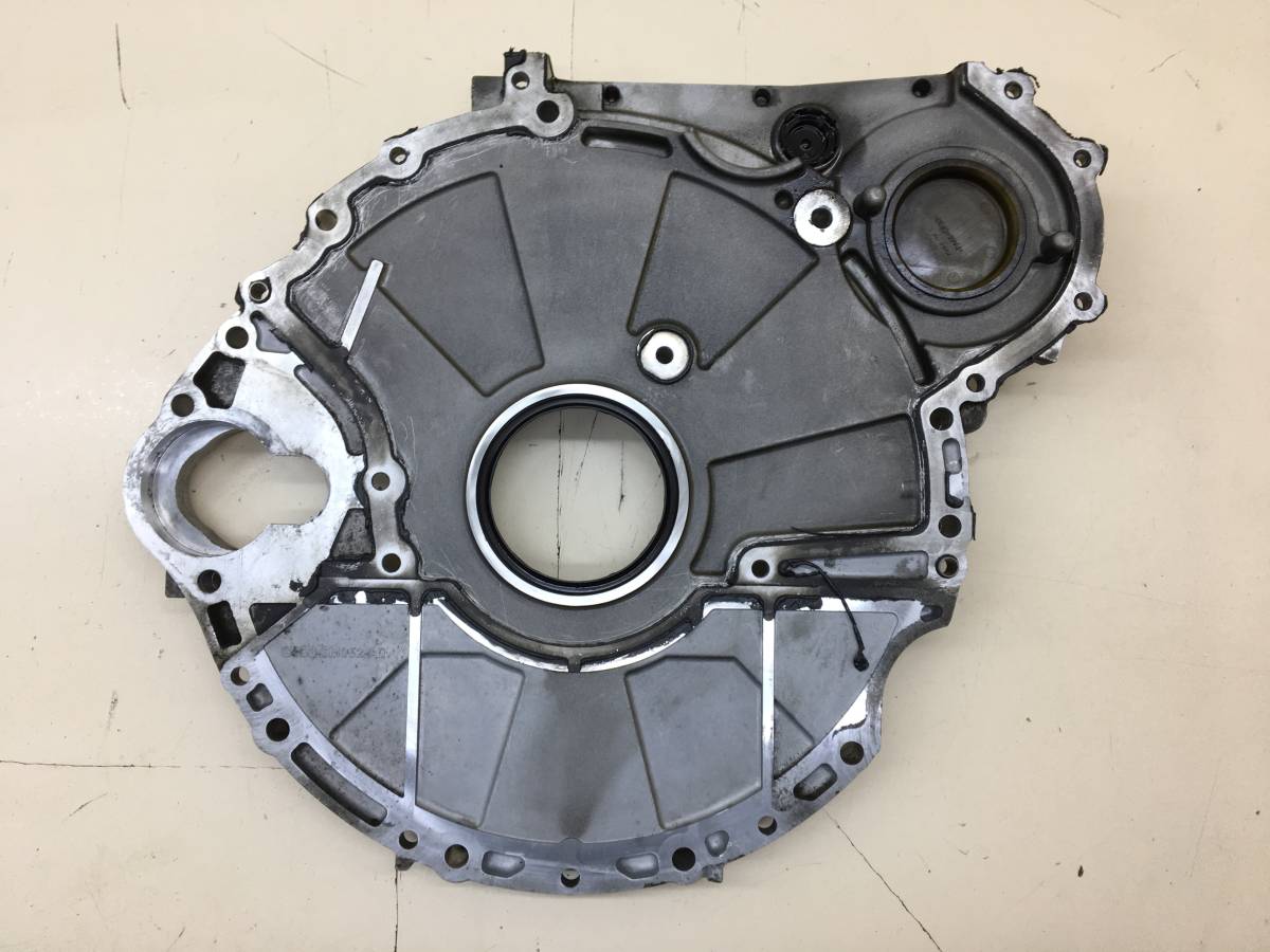Крышка коленвала задняя Jaguar XE (760) 2014-2021