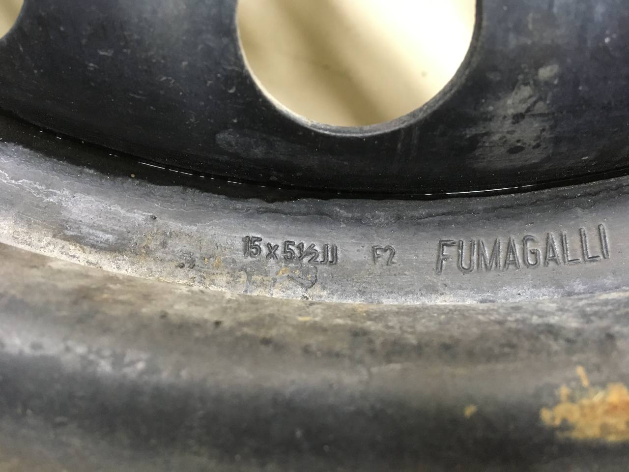 Диски к-кт R15 Штампованные