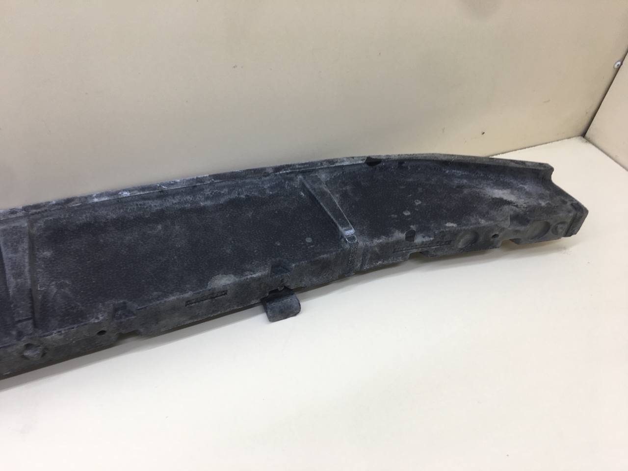 Наполнитель переднего бампера Toyota Rav 4 (A30) 2006-2013