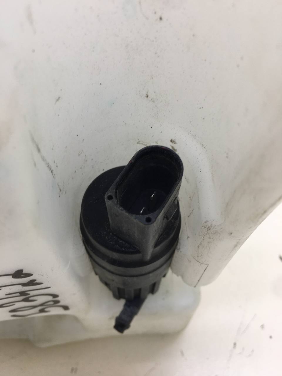 Бачок омывателя лобового стекла Skoda Rapid 2012-2020