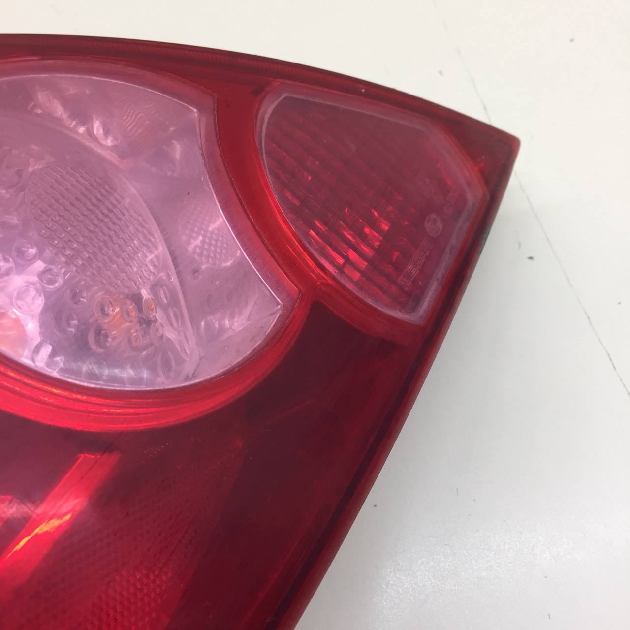Фонарь задний левый Nissan Tiida (C11) 2007-2014 Фонарь задний левый Nissan Tiida (C11) 2007-2014