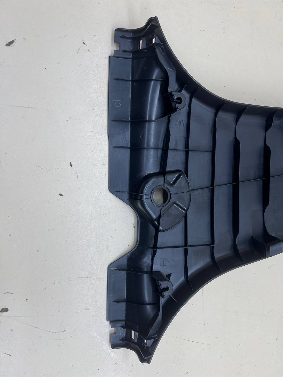 Обшивка стойки Toyota Rav 4 (XA40) 2013-2019