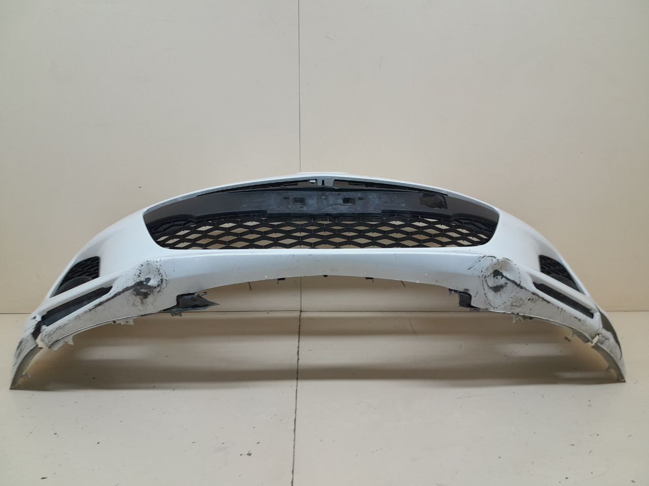 Бампер передний Mazda Mazda 3 (BL) 2009-2013 Бампер передний Mazda Mazda 3 (BL) 2009-2013