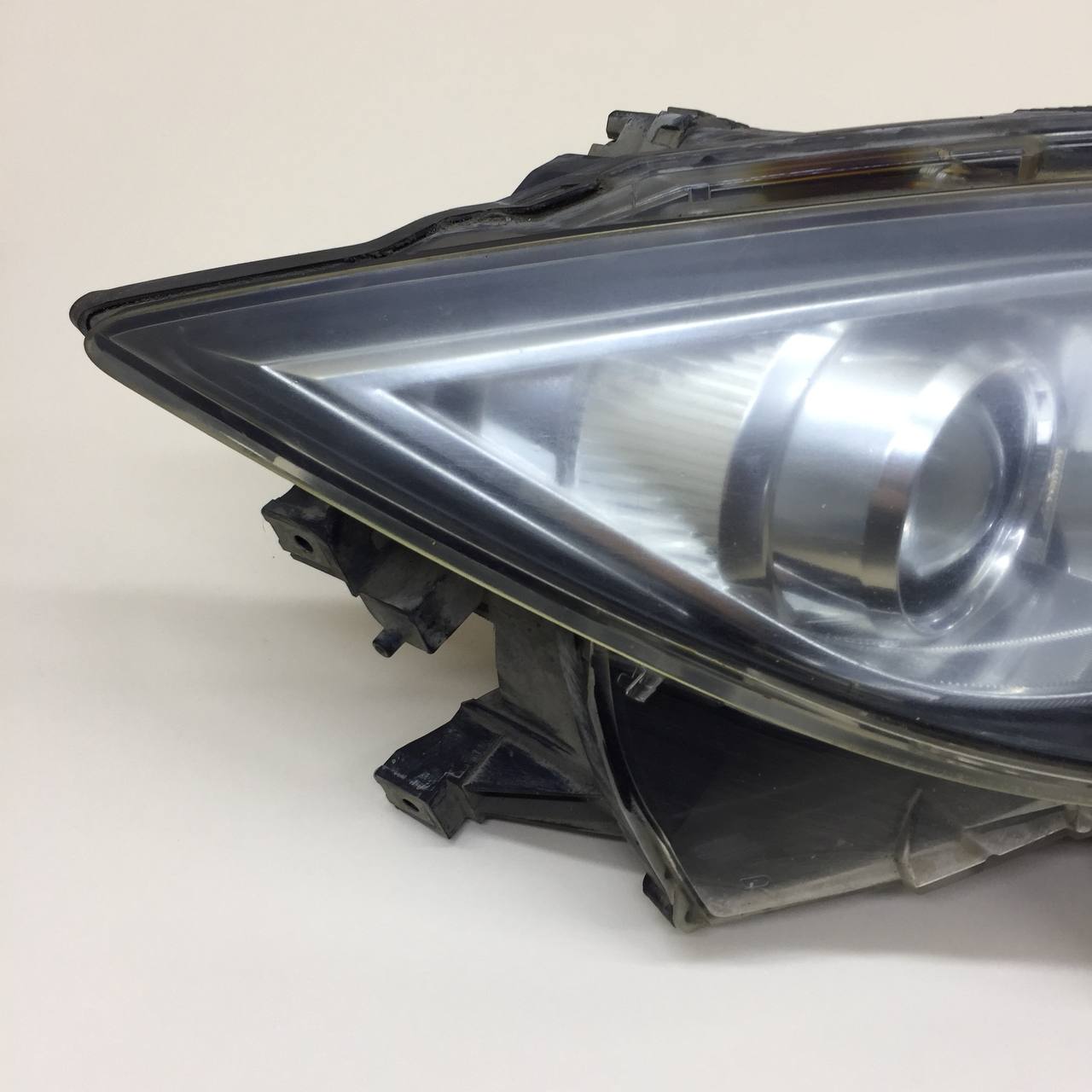 Фара правая Mazda Mazda 6 (GH) 2007-2012