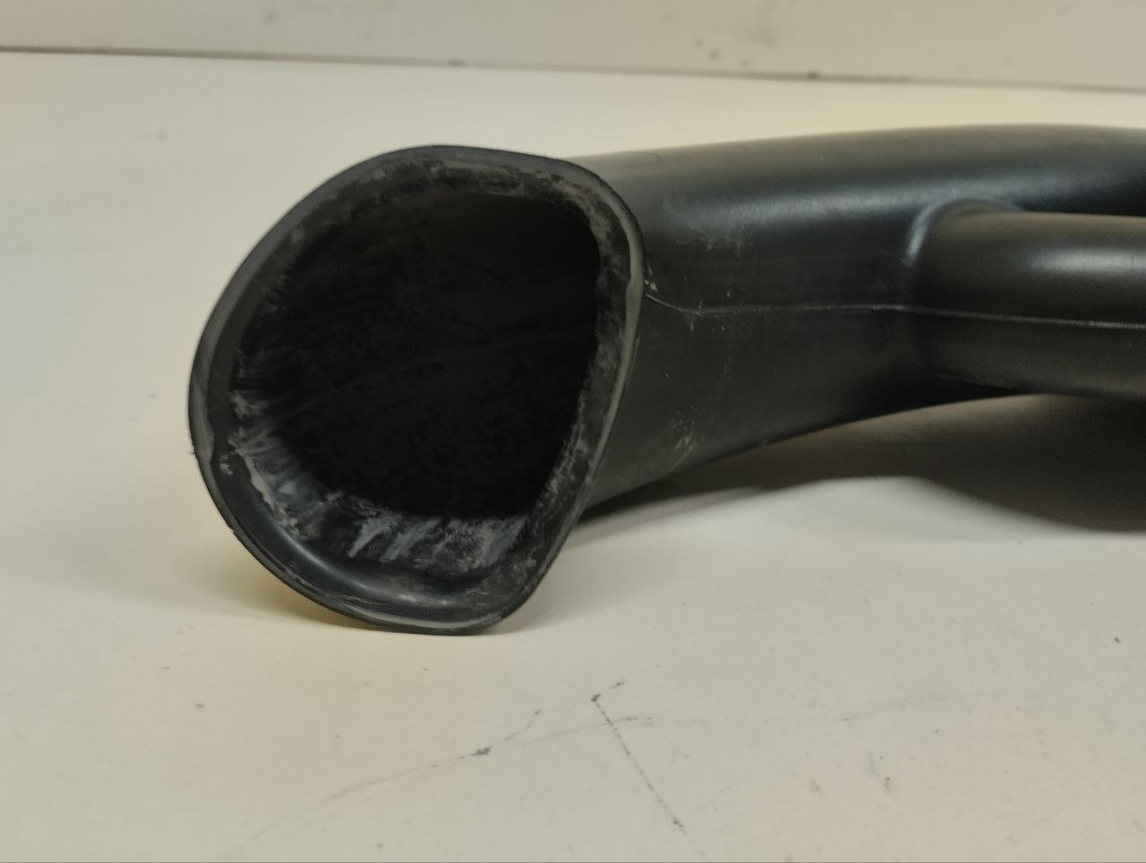 Резонатор воздушного фильтра Skoda Rapid 2012-2020