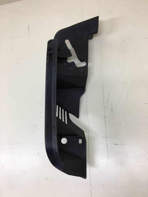 Обшивка багажника Ford Fusion (JU) 2002-2012