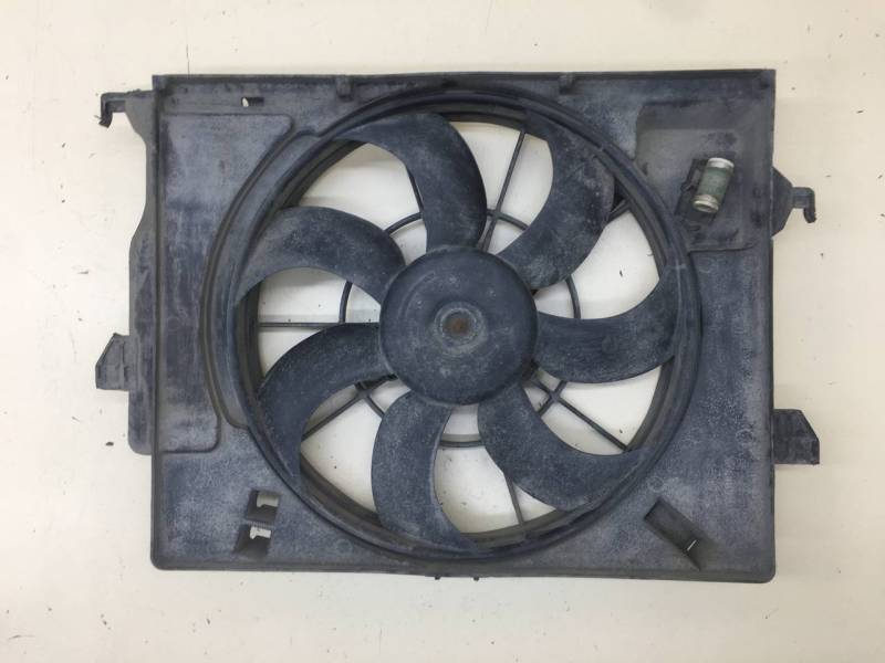 Диффузор вентилятора Kia Rio 3 (QB) 2011-2017