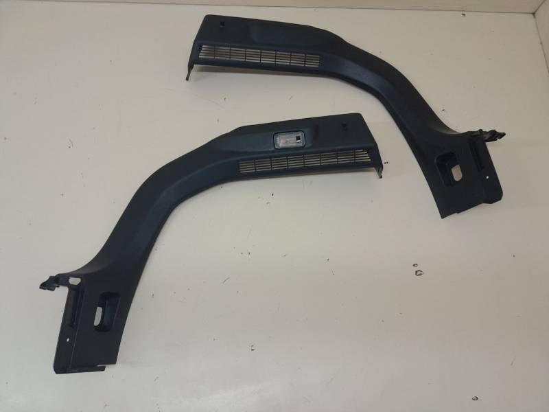 Обшивка багажника Mazda Mazda 3 (BM) 2013-2016 Обшивка багажника Mazda Mazda 3 (BM) 2013-2016