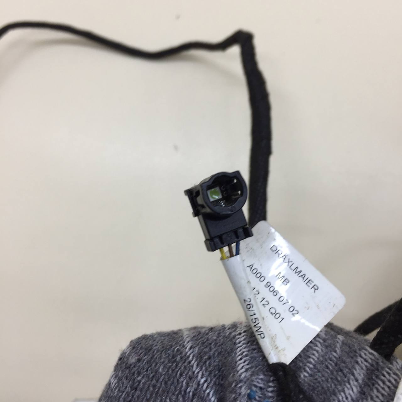 Дефлектор воздушный Mercedes-Benz C-Class (W205) 2014>