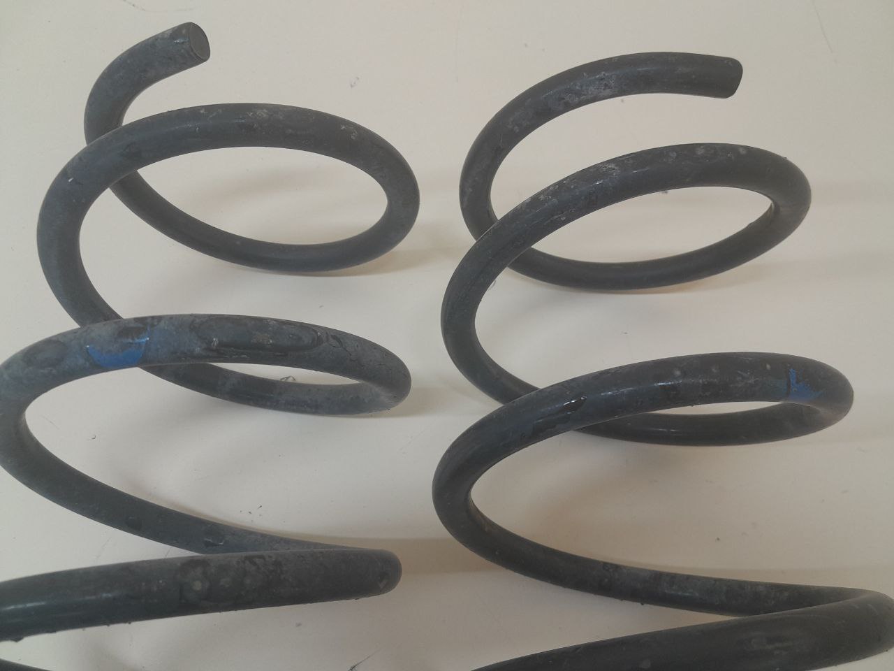 Пружина передняя Mazda CX-7 (ER) 2006-2012 Пружина передняя Mazda CX-7 (ER) 2006-2012
