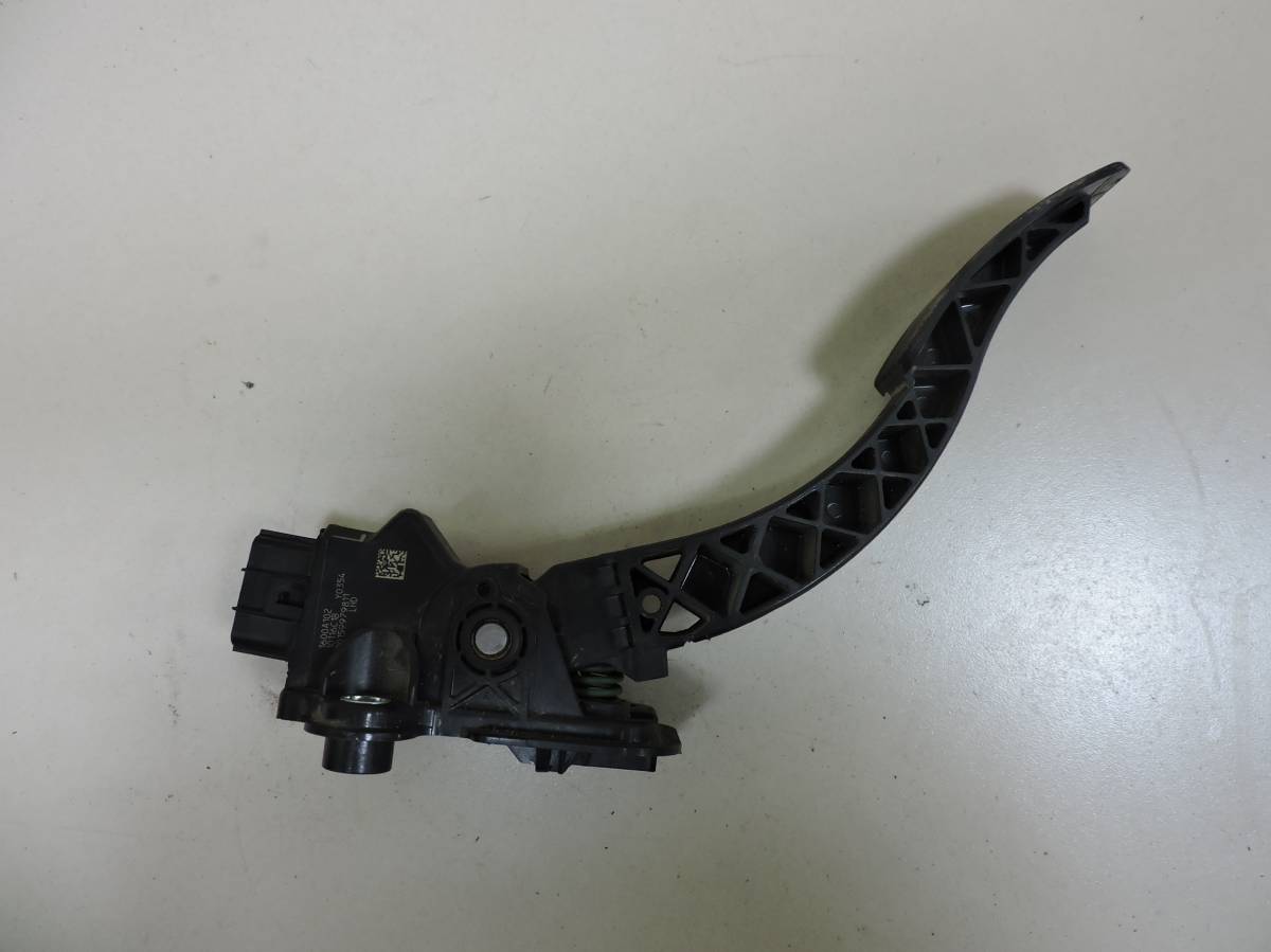 Педаль газа Mitsubishi Outlander XL (CW) 2006-2012