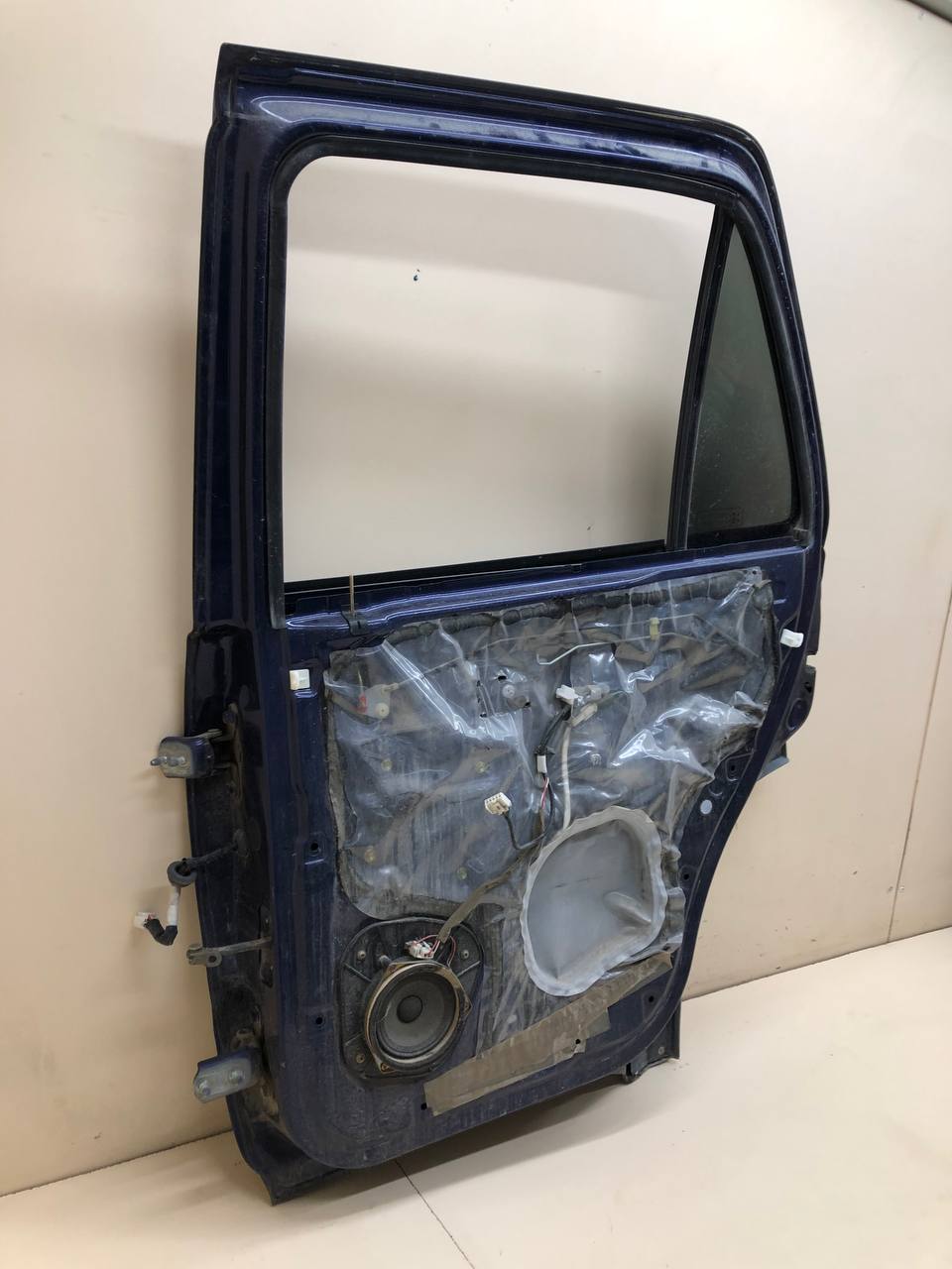 Дверь задняя правая Toyota Hilux Surf (N180) 1995-2002