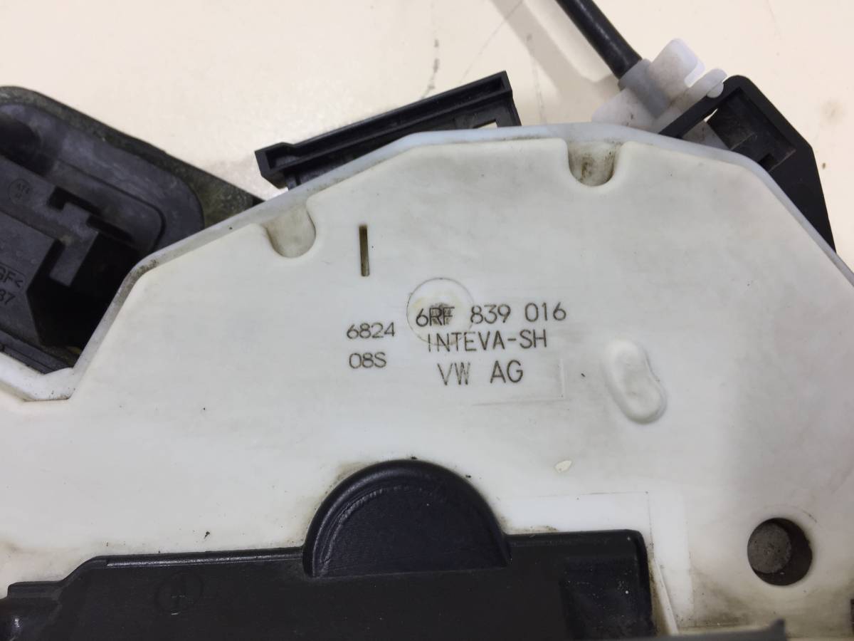 Замок двери задней правой Volkswagen Polo (MK5) 2011-2020