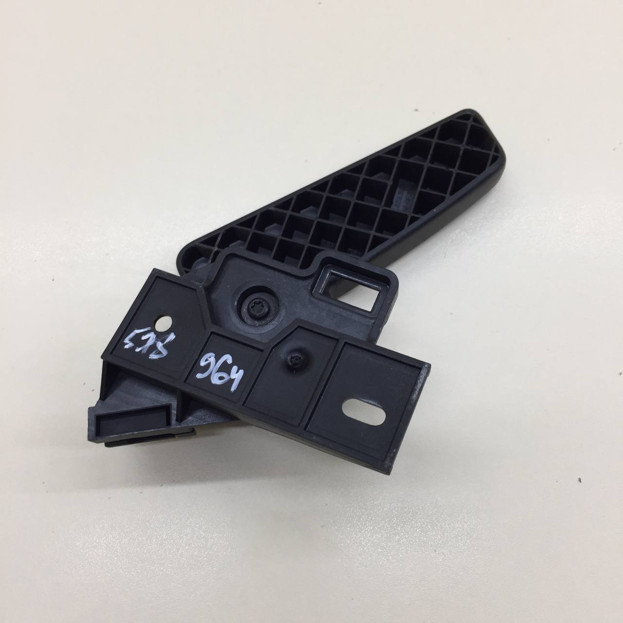 Ручка открывания капота Volkswagen Polo (MK5) 2011-2020