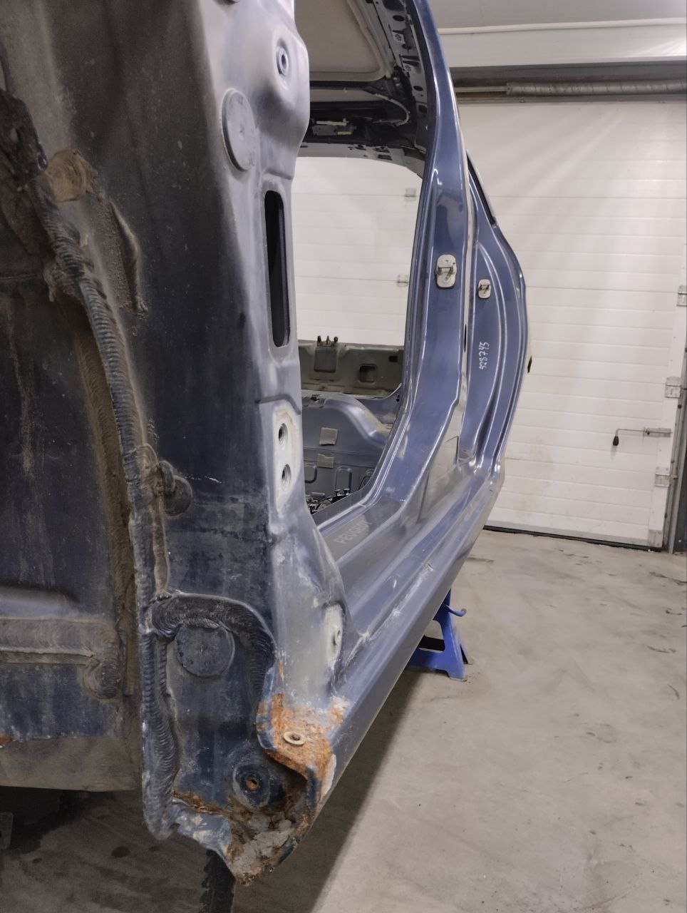 Порог со стойкой левый Peugeot 308 2007>