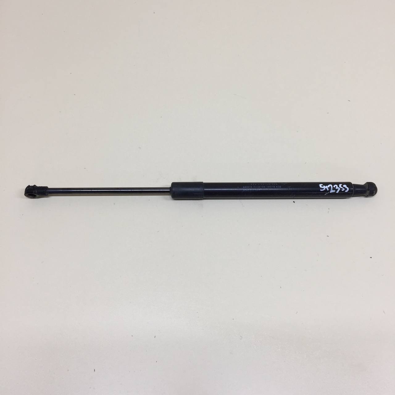 Амортизатор двери багажника Renault Duster (HSA, HSM) 2012>