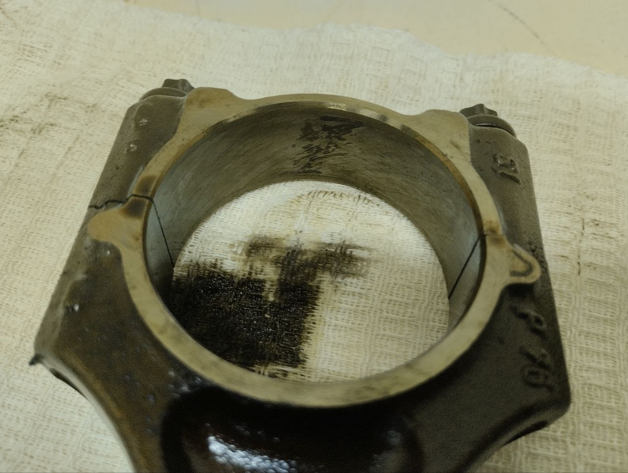 Поршень с шатуном Audi Q5 (8R) 2008-2017