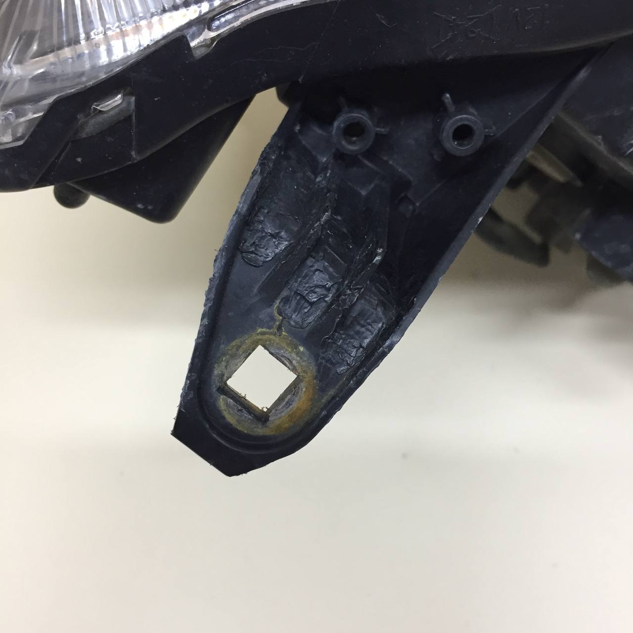 Фара левая Mitsubishi Lancer X (CX, CY) 2007> Фара левая Mitsubishi Lancer X (CX, CY) 2007>