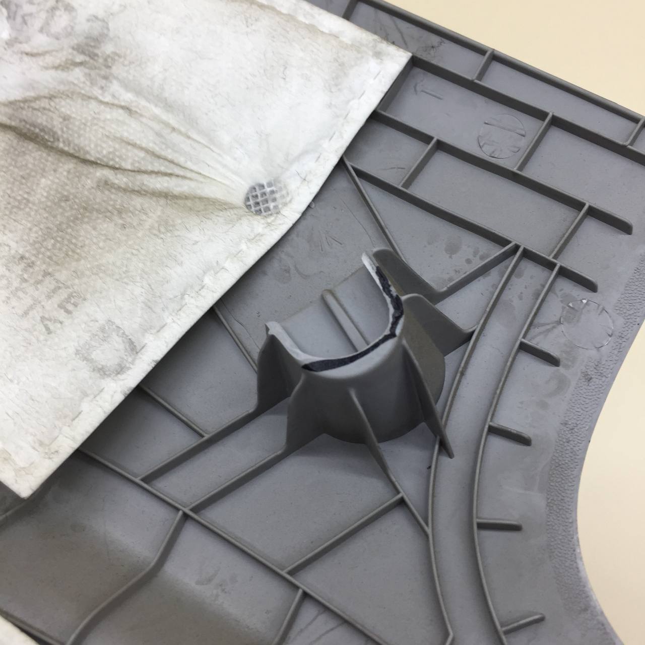 Обшивка стойки Hyundai Elantra (CN7) 2020>