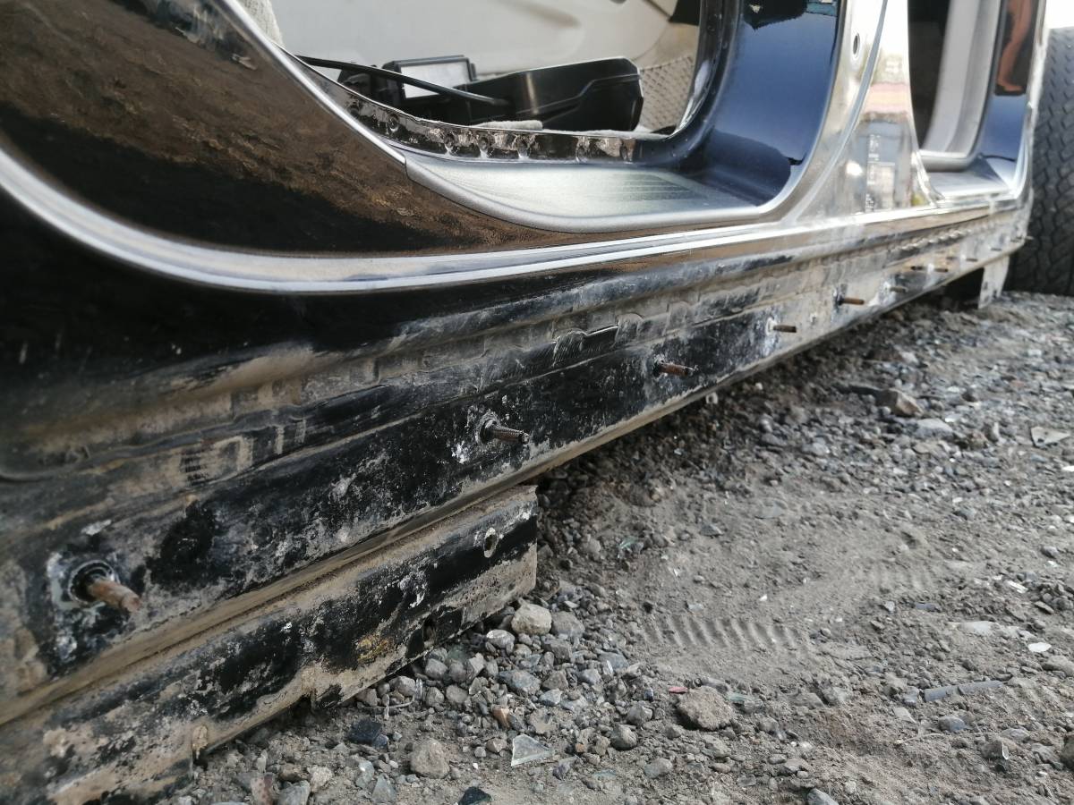 Порог со стойкой правый Mercedes-Benz M-Class (W164) 2005-2011