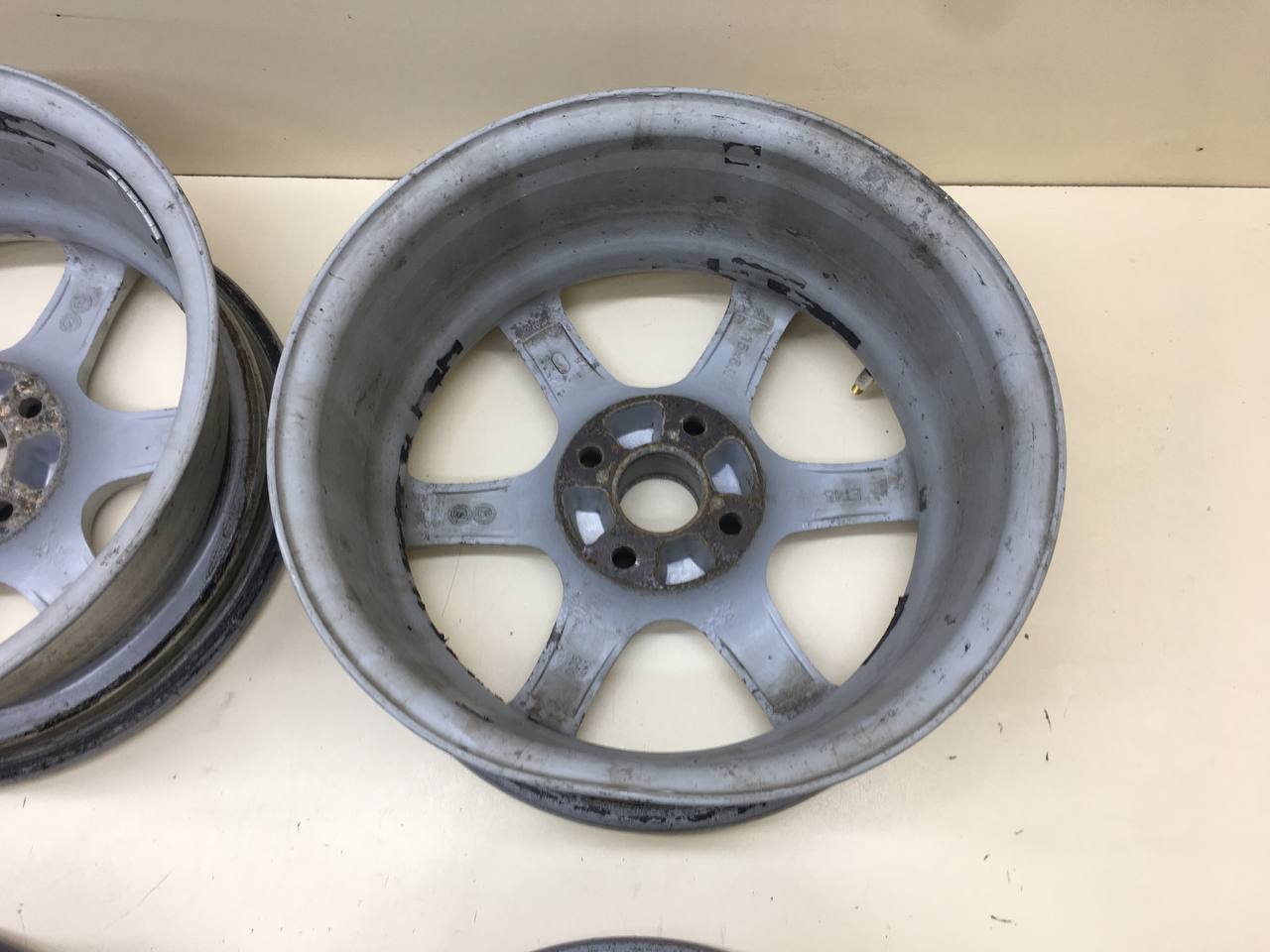 Диски к-кт R15 Литые