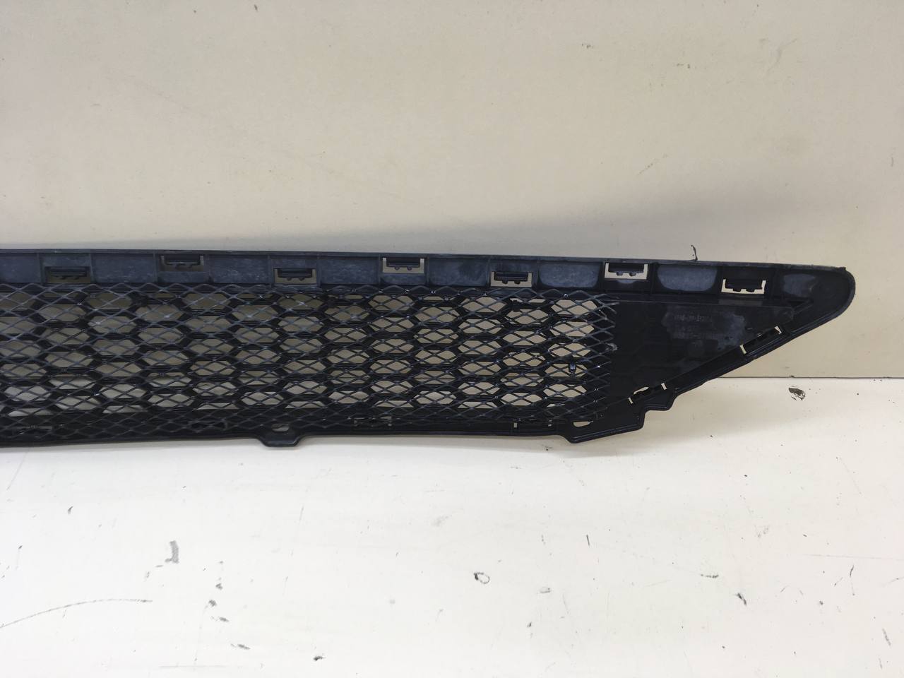 Решетка в бампер центральная Hyundai Tucson (TL) 2015-2021