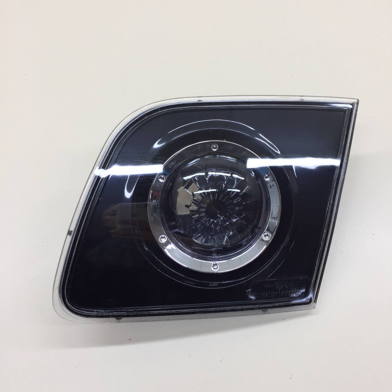 Фонарь задний внутренний правый Mazda Mazda 3 (BK) 2002-2009