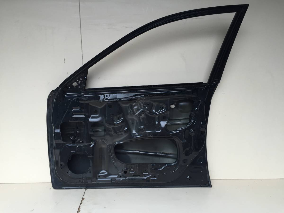 Дверь передняя правая Subaru Impreza (G12) 2007-2012