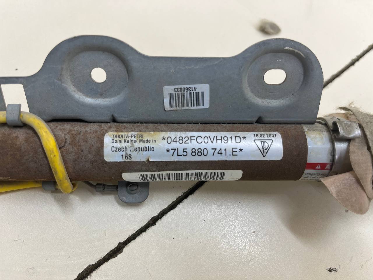 Подушка безопасности боковая (шторка) Porsche Cayenne 2003-2010