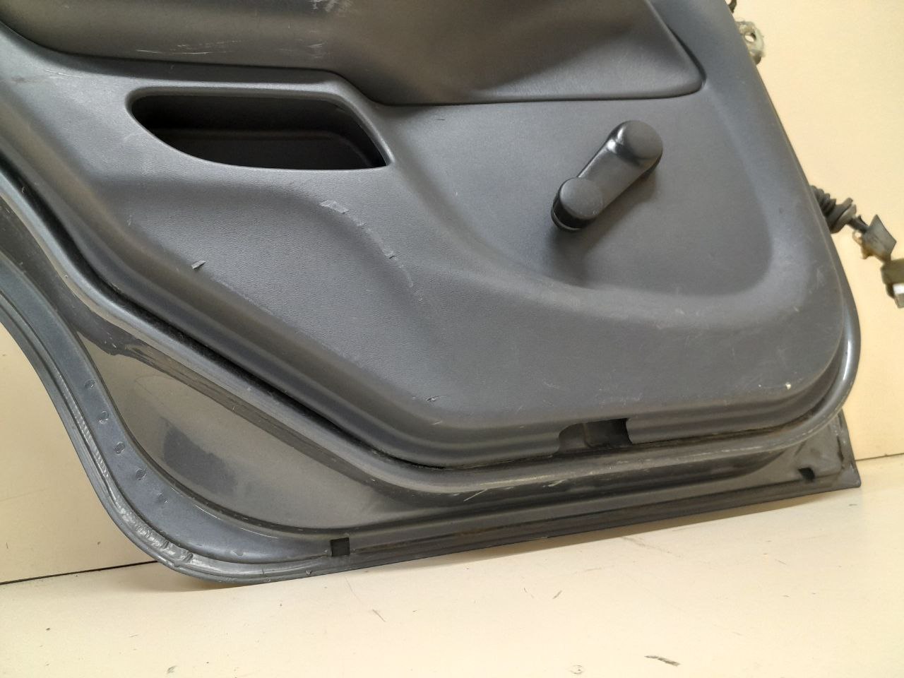 Дверь задняя левая Nissan Almera (N16) 2000-2006 Дверь задняя левая Nissan Almera (N16) 2000-2006