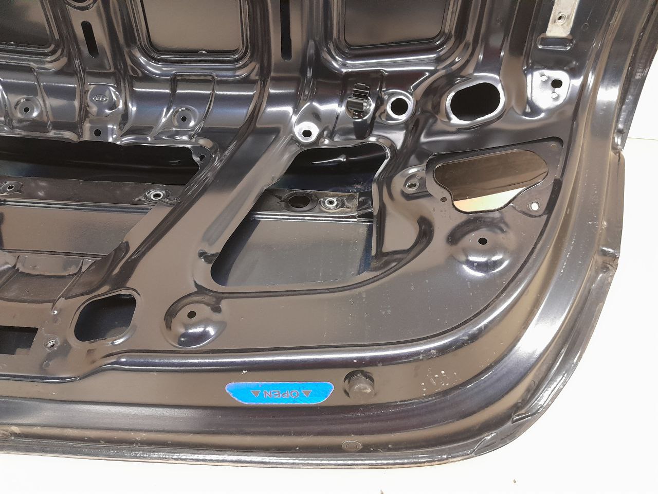Крышка багажника Kia Cerato (BD) 2018-2022 Крышка багажника Kia Cerato (BD) 2018-2022